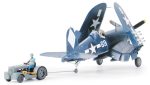 1-48 Corsair F4U  con Trattore