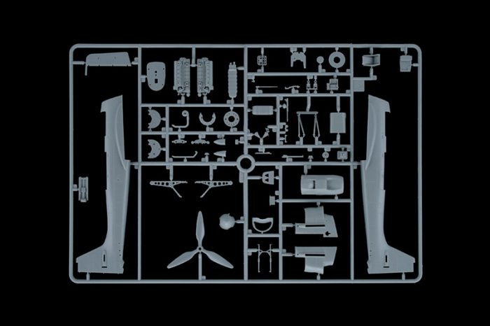 1-48 JU 87 B-2R 2 STUKA kit Italeri