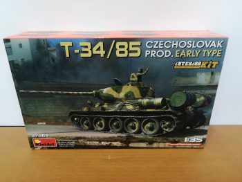 T-34-85 CZECHOSLOVAK PROD EARLY TYPE INTERIOR KIT MINIART 1-35