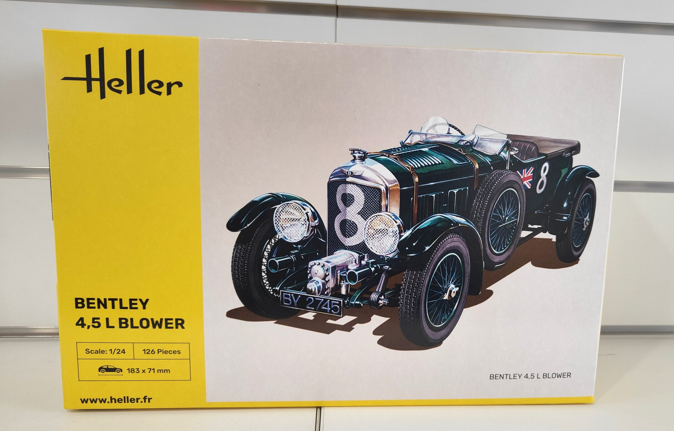 IMG20251104112955 bentley-kit-1-24-modellino -heller