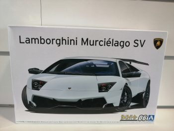 Lamborghini Murcielago LP670-4 Kit 1-24 Aoshima