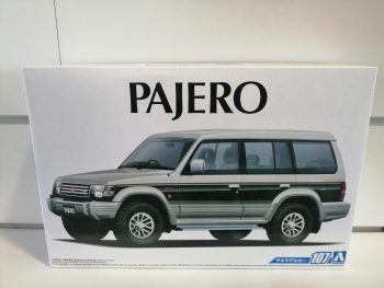 Mitsubishi Pajero 107 V43W Super exceed 1-24 Aoshima