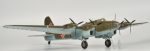Stalin Petlyakov PE-8 On Art kit 1-72 Zvezda