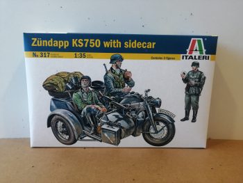 1/35 Zundapp KS750 SideCar