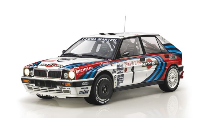 Lancia Delta HF integrale 16v kit 1-12 Italeri