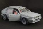 Lancia Delta HF integrale 16v kit 1-12 Italeri