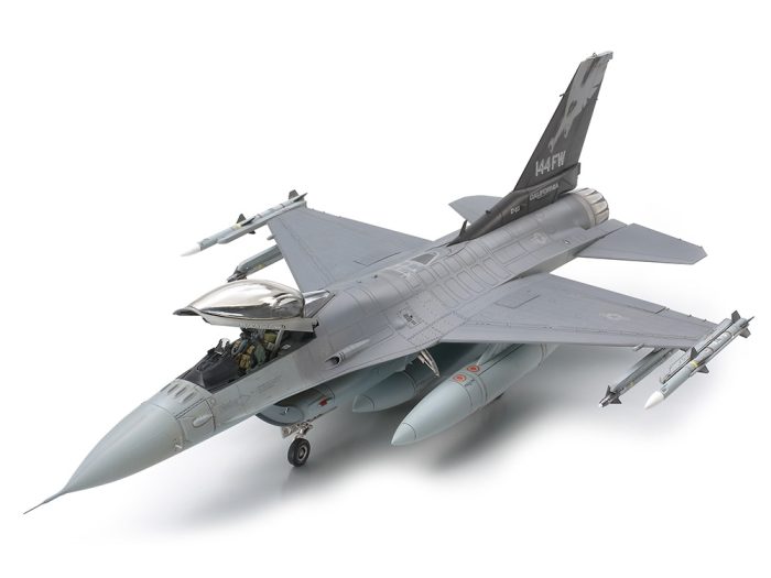 Aereo F16 Block 25-32 1-48 Tamiya kit