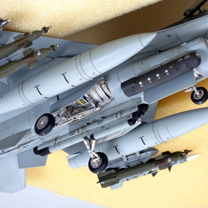 Aereo F16 Block 25-32 1-48 Tamiya kit