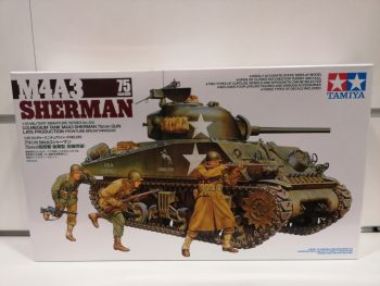 M4A3 SHERMAN 75MM 1-35 tamiya