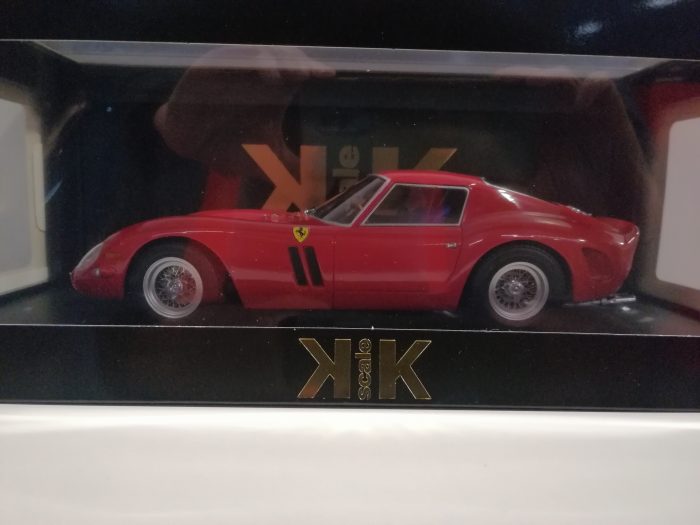 Ferrari GTO V12 1962 scala 1-18 KKscale