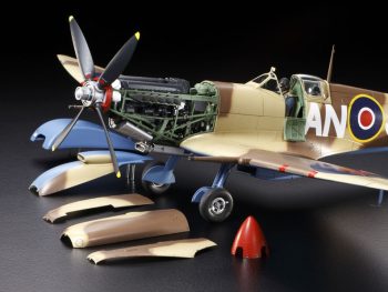 Spitfire MK VIII 1-32 tamiya