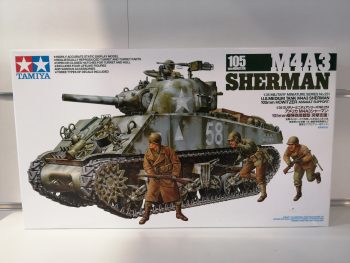 M4A3 Sherman 105mm Howitzer -35 kit tamiya