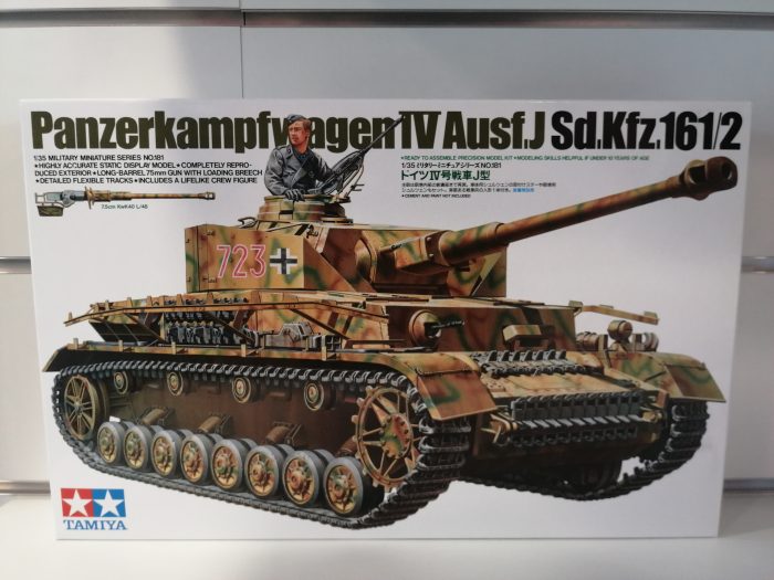 Panzer IV Type J 1-35 Tamiya