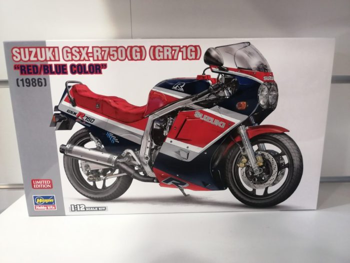 Suzuki GSX-R 750 Kit 1-12 hasegawa