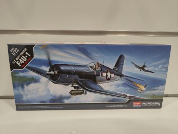 F4U-1 Corsair 1-72 Academy