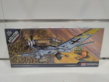 JU-87G-2 Stuka 1-72 Academy