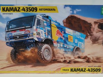 Kamaz Rally Camion Parigi-Dakar Redbull 1-35 Zvezda