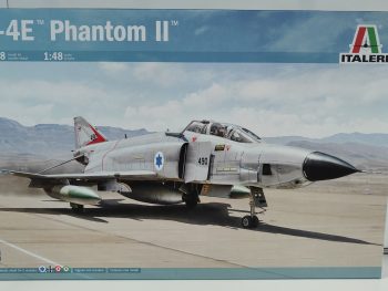 RF-4E Phantom caccia bombardiere 1-48 Italeri