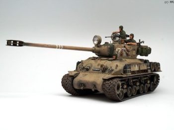 IDF Super Sherman 1-35 Academy