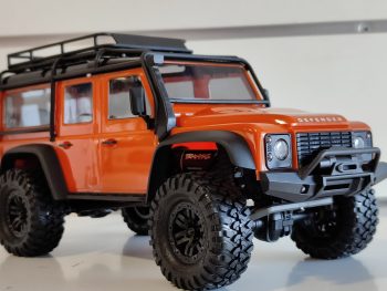 Defender Trx4M arancio Traxxas 1-18