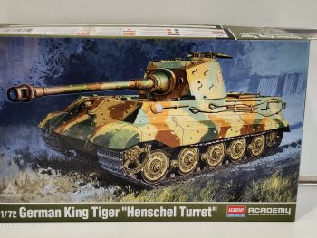 GERMAN KING TIGER HENSCHEL 1-72 kit