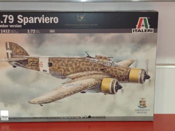 Sparviero Bomber version 1-72 Italeri