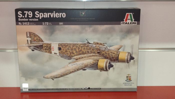 Sparviero Bomber version 1-72 Italeri