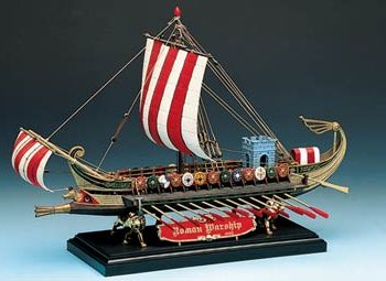 ROMAN WARSHIP CIRCA B.C 50 1-72 Academy