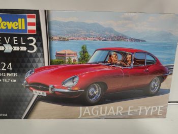 jaguare-type coupe 1-24 revell