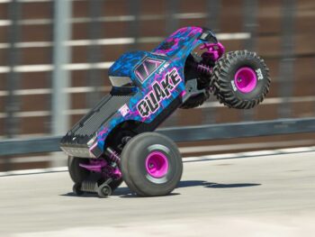 Arrma quake 1-10 Brushless 3s modello rc fuori starda