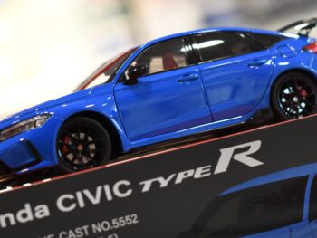 modellino statico in scala 1-18 honad sivic