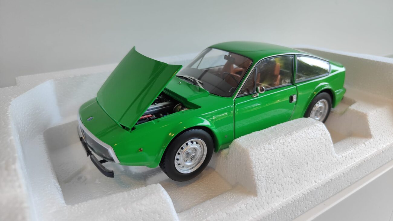Alfa romeo Junior z 1969 diecast 1:18Norev